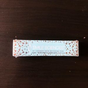 SMILE SCIENCES teeth whitening